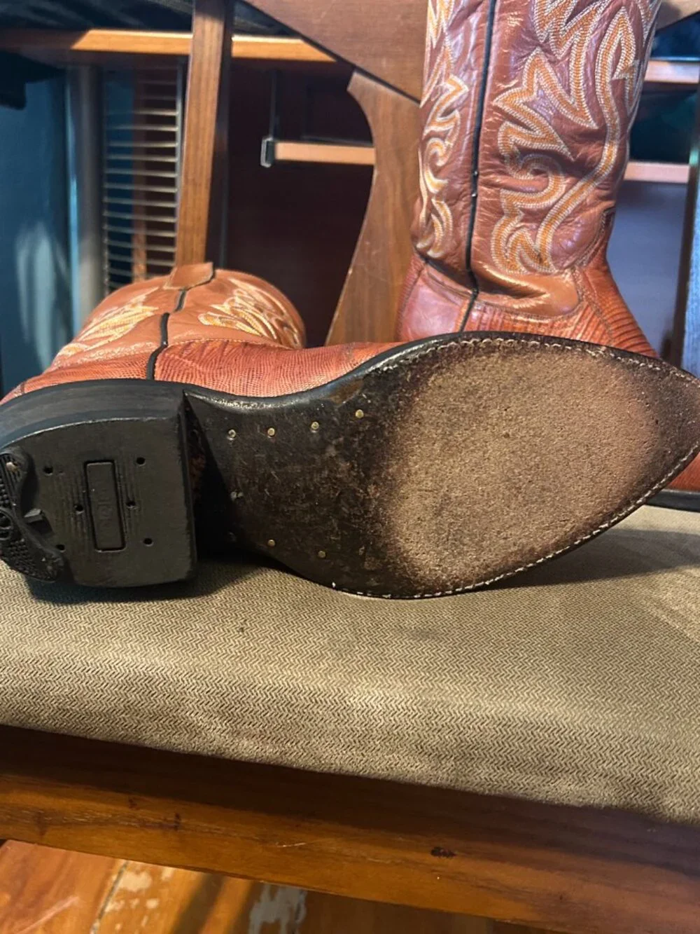 Cowtown Teju Lizard Cognac Cowboy Boots 8.5 D